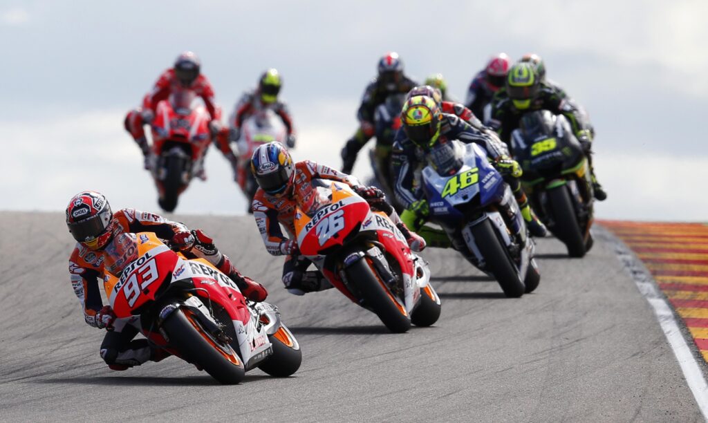 Hướng dẫn cách đặt cược Thể Thao Môtô (Moto GP) tại EU9(EUBET)